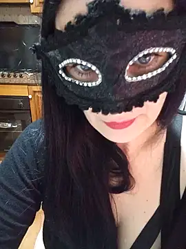 Snapshot of Melanya83 chatting on 12/01/24, 07:47 Melanya83 online show from 12/01/24, 07:47