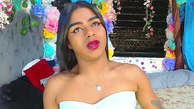 Karly coffe online show from 10/20/25, 04:57