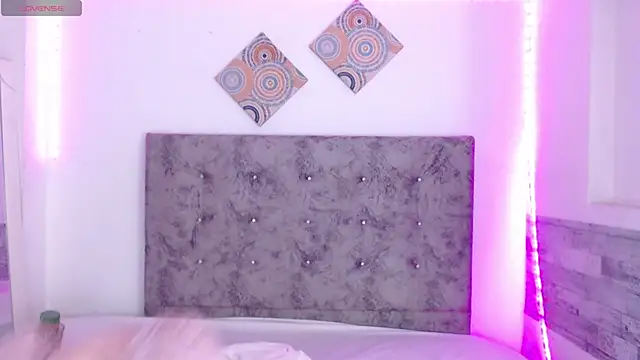 Cuckold lover69 online show from 03/26/26, 03:12