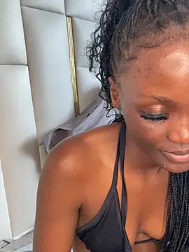 Fanclubbbbb online show from 01/01/25, 08:13