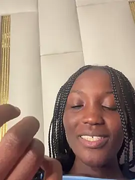 Fanclubbbbb online show from 03/06/25, 04:19