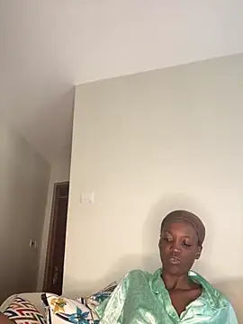 Fanclubbbbb online show from 11/11/25, 05:18