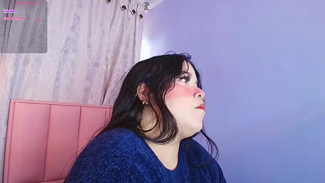 Snapshot of rose_barbara chatting on 03/01/25, 03:27 rose barbara online show from 03/01/25, 03:27