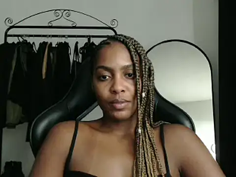 marisilva br online show from 02/27/25, 03:36