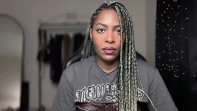 marisilva br online show from 11/12/25, 10:09