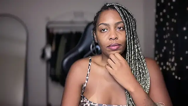 marisilva br online show from 11/30/25, 12:03