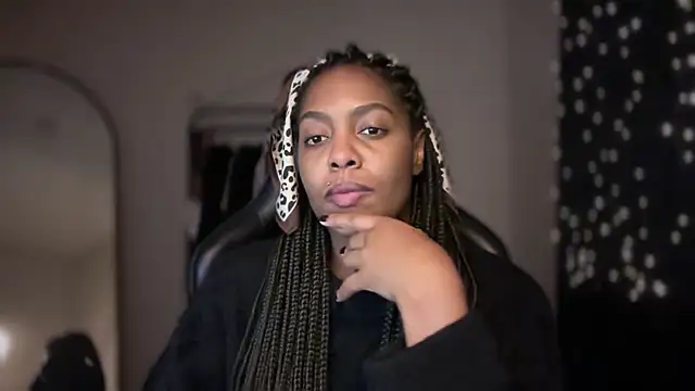 marisilva br online show from 12/19/25, 03:35