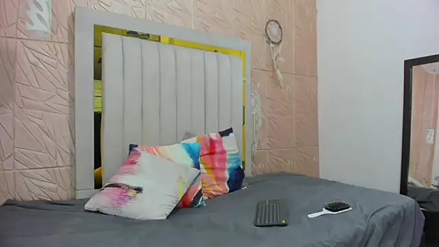 Ammy Connor1 online show from 11/22/25, 09:14