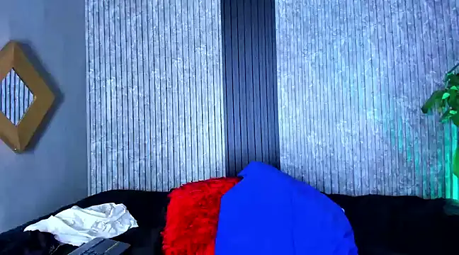 Mike 0233  online show from 03/20/25, 06:30