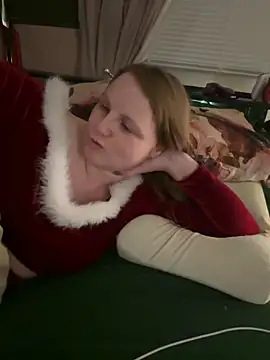 GingerSnap33 online show from 12/19/24, 03:29