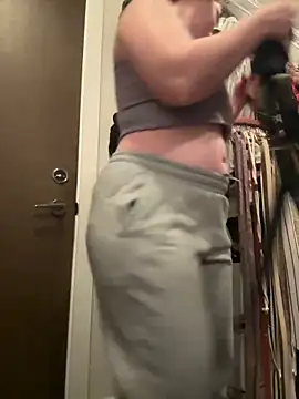 GingerSnap33 online show from 01/11/25, 03:34