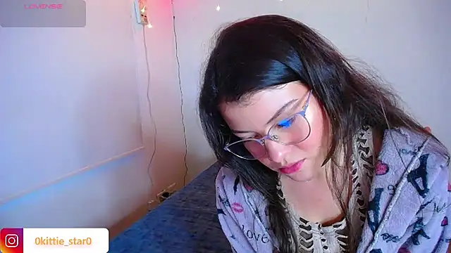 juli05star20 online show from 12/20/24, 10:43