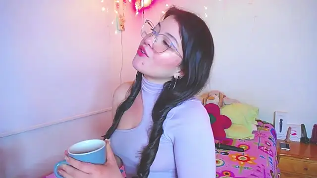 juli05star20 online show from 01/07/25, 01:49