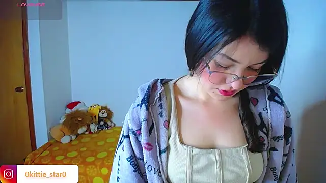 juli05star20 online show from 03/05/25, 12:33