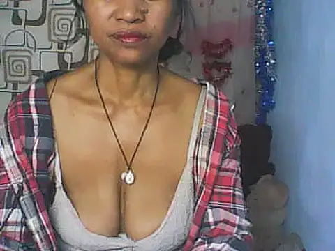nene belle online show from 04/05/26, 07:49