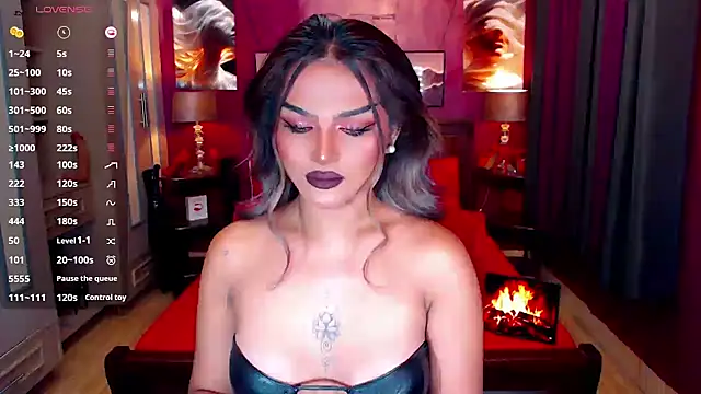 NatalyaFox online show from 05/17/26, 07:21