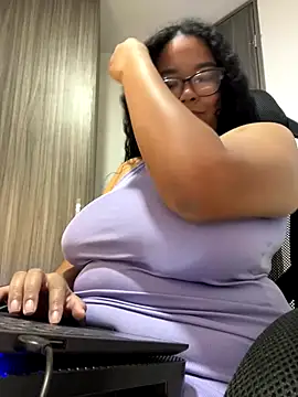 XMara online show from 09/10/25, 03:45