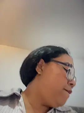 XMara online show from 03/02/26, 04:14