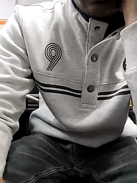 toxicboy121212 online show from 12/15/24, 01:22