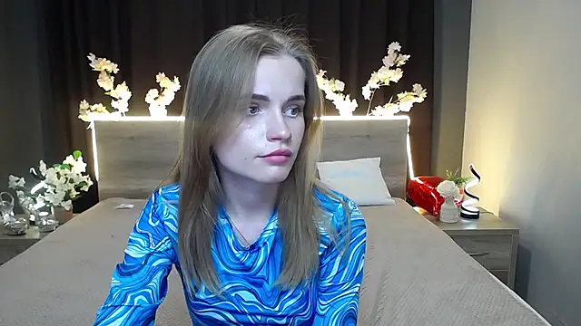 MargaritaKiss online show from 04/15/26, 06:37