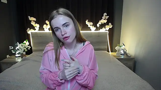 MargaritaKiss online show from 04/21/26, 02:04