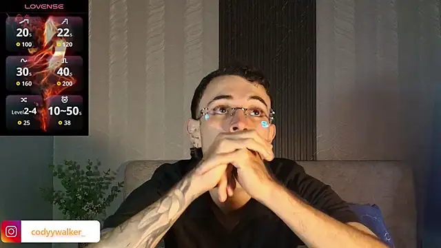 CodyWalkerR online show from 05/13/26, 05:32