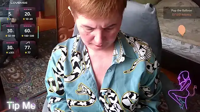 NicoleOlla online show from 03/04/25, 07:08