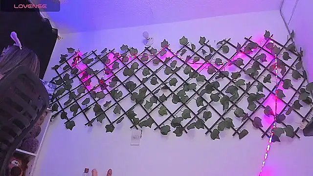 Pucaa  online show from 02/06/25, 12:43