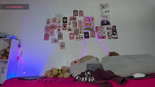 Pucaa  online show from 02/26/26, 01:15