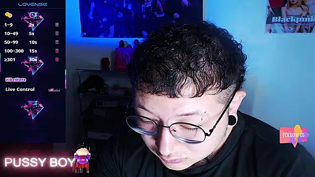 Snapshot of princeFtm chatting on 07/19/26, 03:27 princeFtm online show from 07/19/26, 03:27