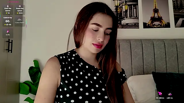 Snapshot of caralella chatting on 06/02/26, 08:22 caralella online show from 06/02/26, 08:22