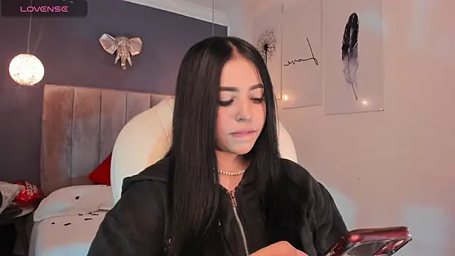 Maaiitee online show from 02/15/25, 12:43