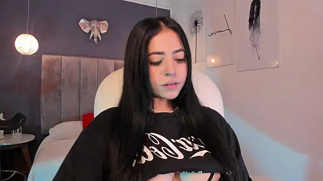 Maaiitee online show from 03/02/25, 06:51