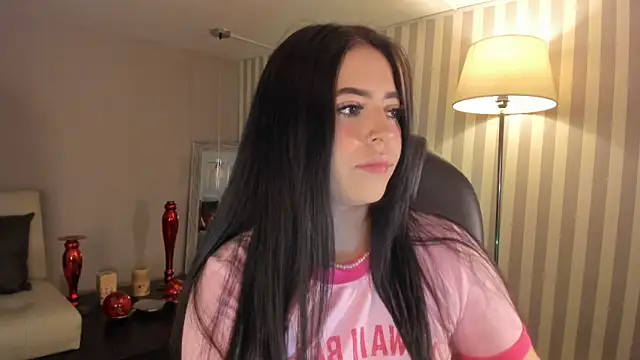 Maaiitee online show from 09/28/25, 03:17