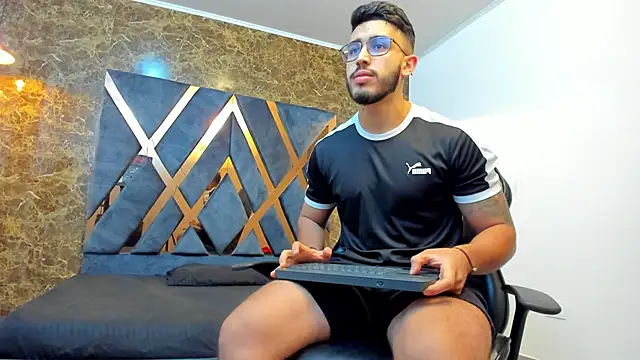 Liam Kleiin online show from 09/26/25, 11:14