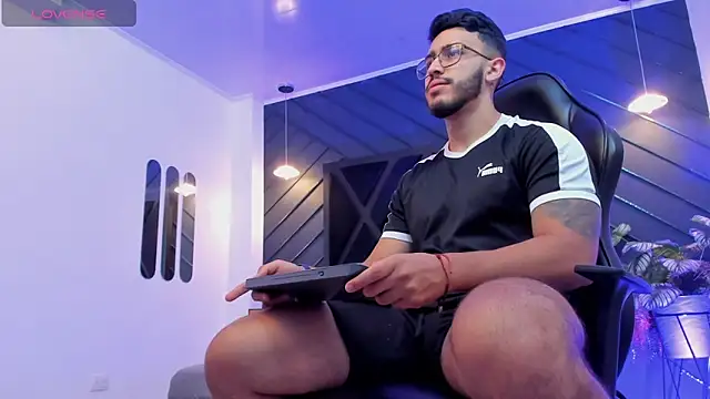 Liam Kleiin online show from 10/10/25, 11:31