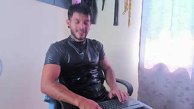 JuanBlade online show from 01/12/25, 04:08