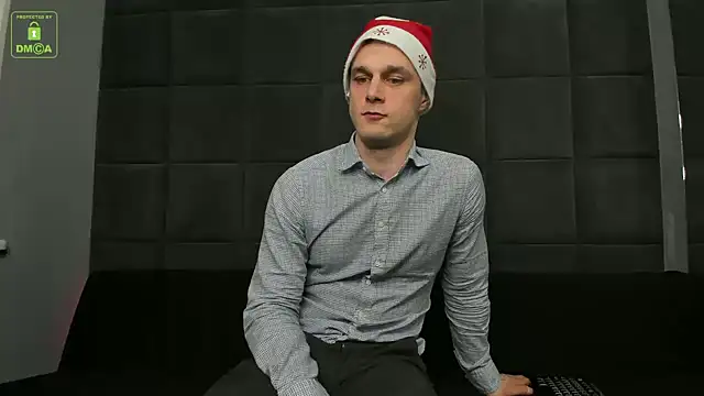 Snapshot of BrandonNorris chatting on 12/26/24, 08:32 BrandonNorris online show from 12/26/24, 08:32