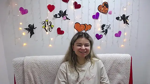 TinaRedly online show from 01/31/25, 03:52