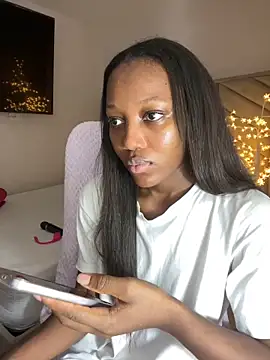 kellya  online show from 02/07/26, 10:46