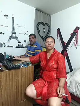 Snapshot of hotandfierylatinos2023 chatting on 09/30/25, 09:36 hotandfierylatinos2023 online show from 09/30/25, 09:36