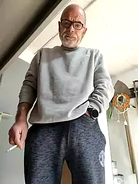 bottomhairy online show from 03/18/26, 10:07