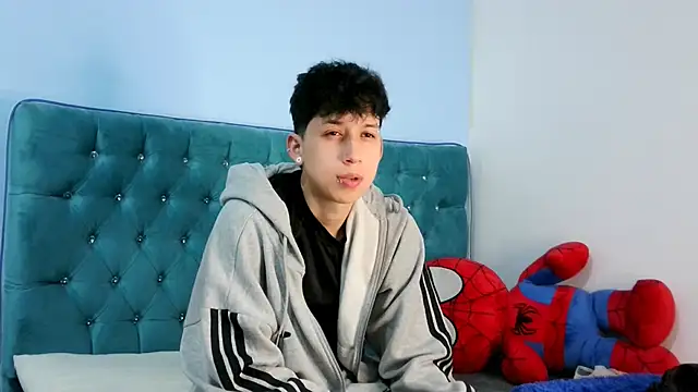  Thomas hot  online show from 01/13/26, 03:34