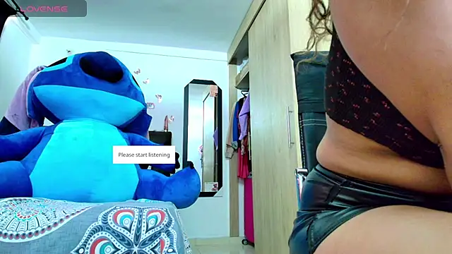 megan collins96 online show from 10/06/25, 06:05