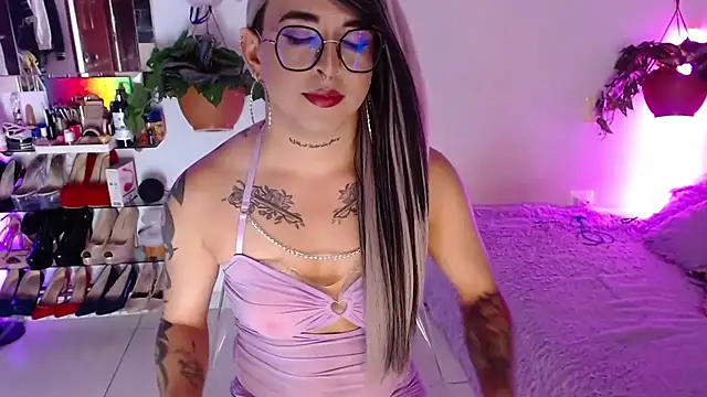 Laveneno ortiz07 online show from 02/28/26, 12:00