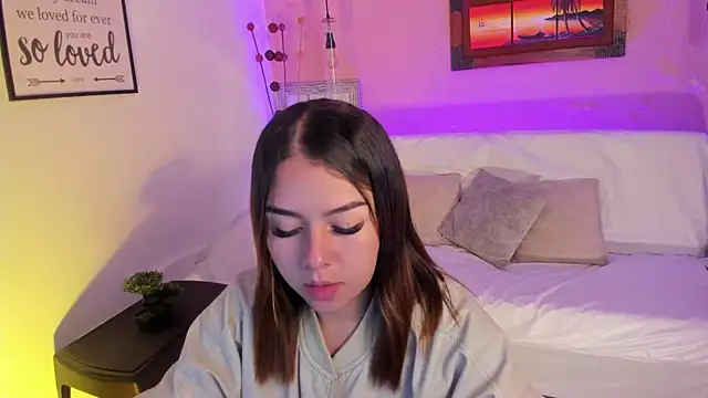 ArianaBaker online show from 10/19/25, 03:45