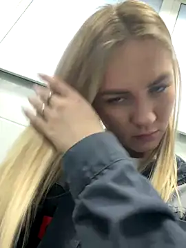 DreamGirl-777 online show from 12/03/24, 10:17