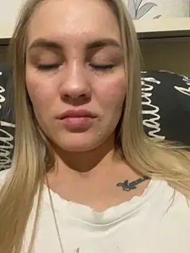 DreamGirl-777 online show from 12/06/24, 06:17