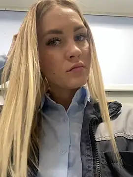 DreamGirl-777 online show from 12/10/24, 04:45