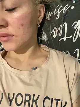 DreamGirl-777 online show from 12/18/24, 02:53